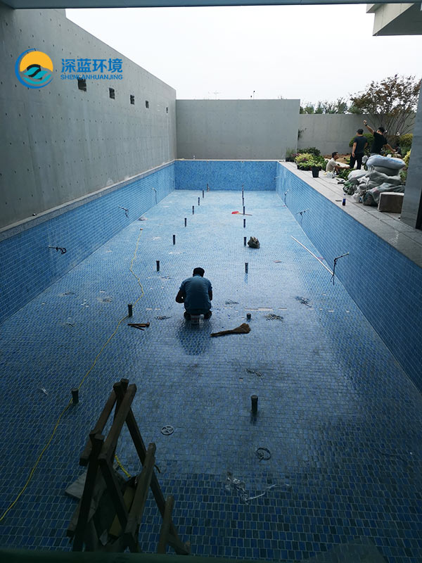 泳池設(shè)備 泳池設(shè)備