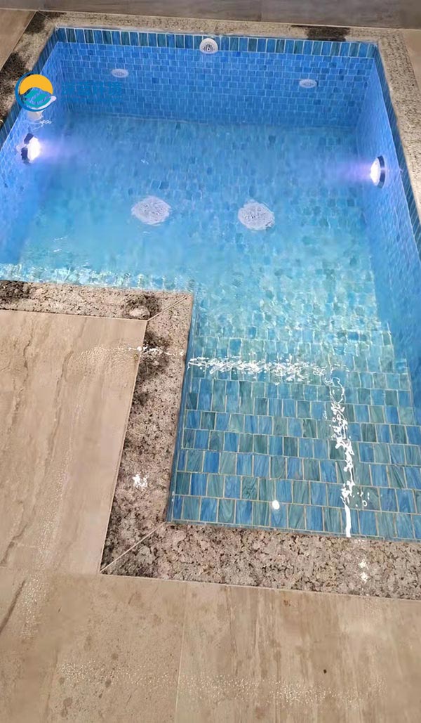 泳池設(shè)備 泳池設(shè)備