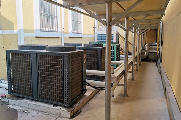 游泳池設(shè)備-魯花集團辦公樓泳池 游泳池設(shè)備-魯花集團辦公樓泳池