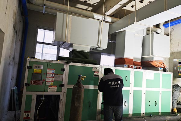 游泳池設(shè)備-魯花集團辦公樓泳池 游泳池設(shè)備-魯花集團辦公樓泳池