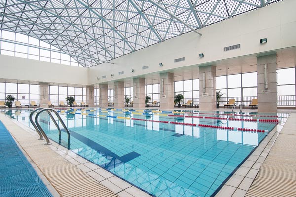 游泳池設備 游泳池設備