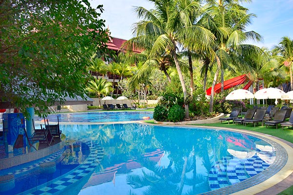 泳池設(shè)備 泳池設(shè)備