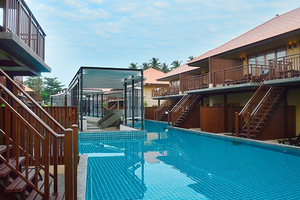 泳池設(shè)備 泳池設(shè)備